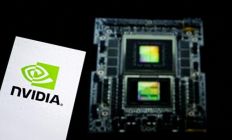 美国议员急了：特朗普放行售华H200芯片威胁“国家安全”