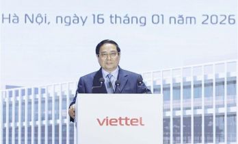 越南首家芯片制造厂动工，越共中央总书记苏林出席